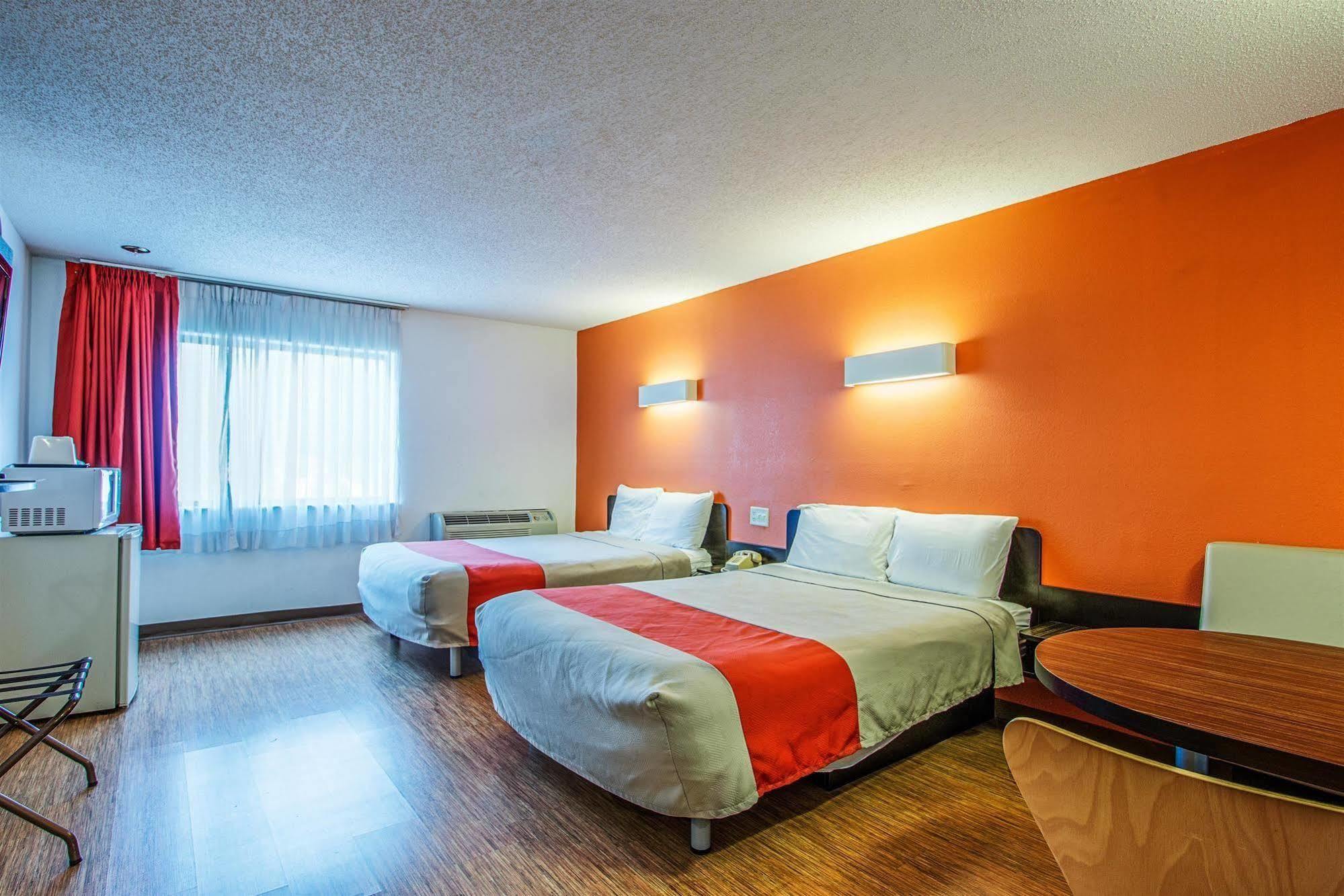 Motel 6-Wisconsin Rapids, Wi Buitenkant foto