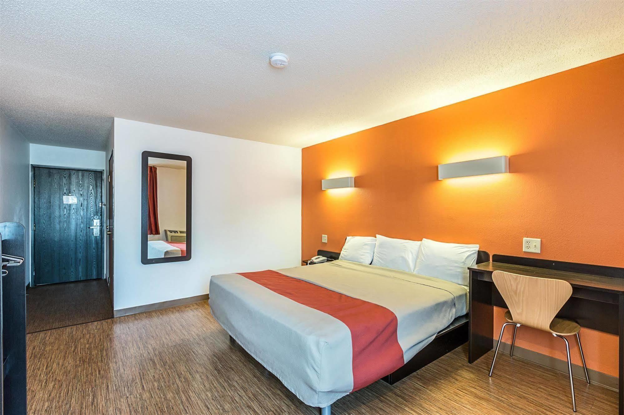 Motel 6-Wisconsin Rapids, Wi Buitenkant foto